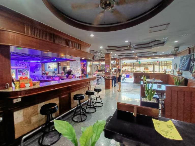 Hack Patong Beach Hotel 外观 照片