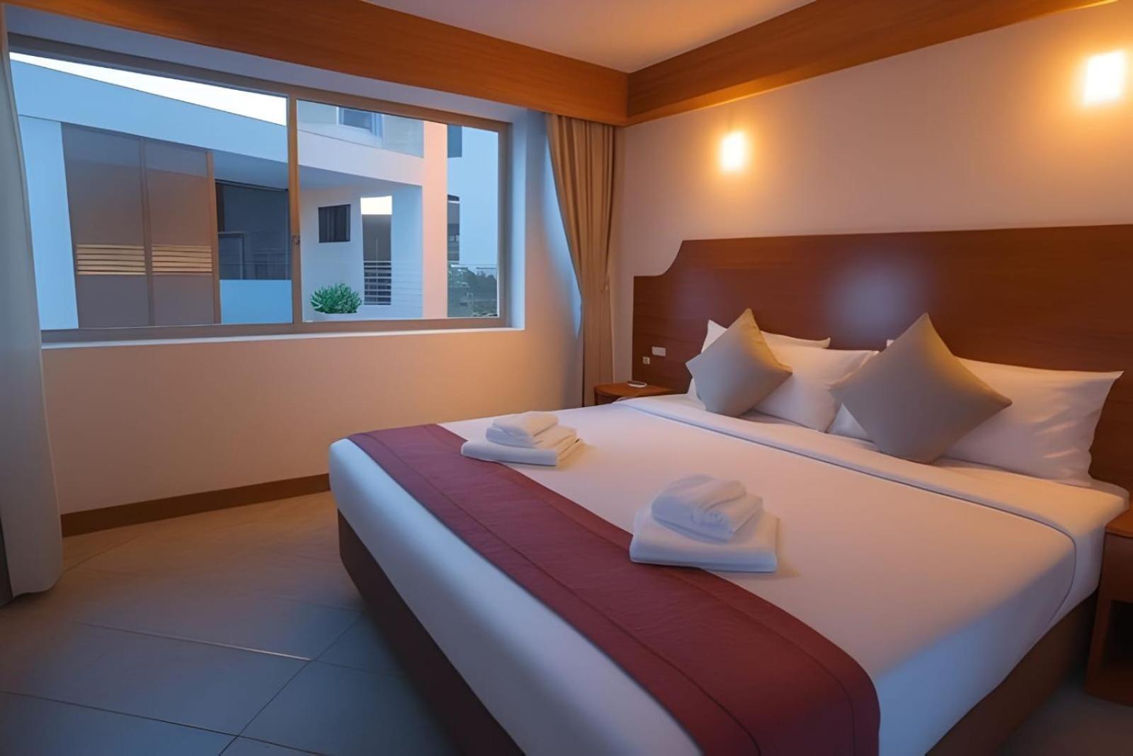 Hack Patong Beach Hotel 外观 照片